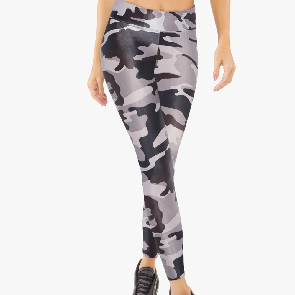 KORAL camo legging xs